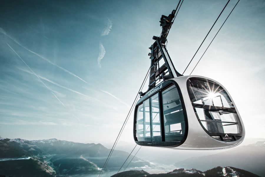 Gondel der Schmittenhöhebahn über Zell am See
